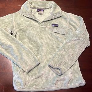 Green Patagonia Fleece